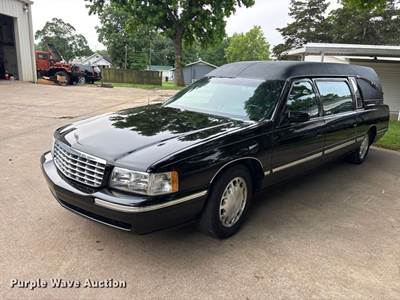 1999 Cadillac Krystal Koach Hearse