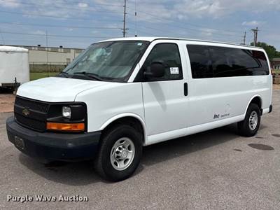 2016 Chevrolet Express 3500 Van