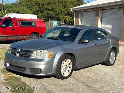 2013 Dodge Avenger Sedan