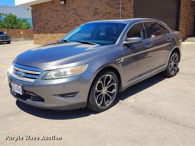 2011 Ford Taurus