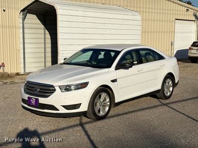 2015 Ford Taurus