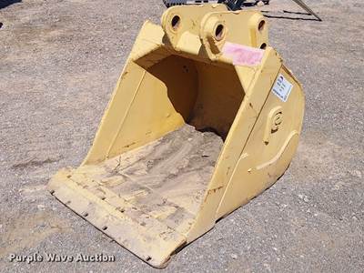 710D Backhoe Bucket