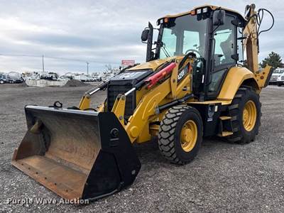 2015 Caterpillar 420F2IT Backhoe