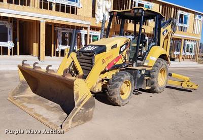 2020 Caterpillar 420F2 ST Backhoe