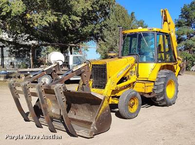 1983 John Deere 510B Turbo Backhoe