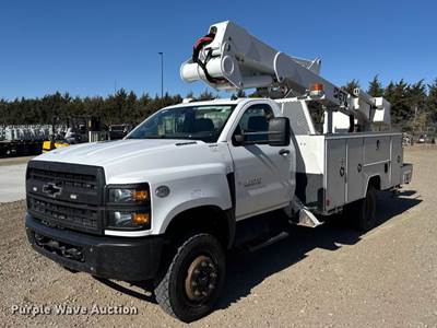 2020 Chevrolet 6500HD Bucket Truck