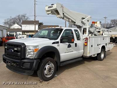 2014 Ford F550 Ext. Cab Bucket Truck