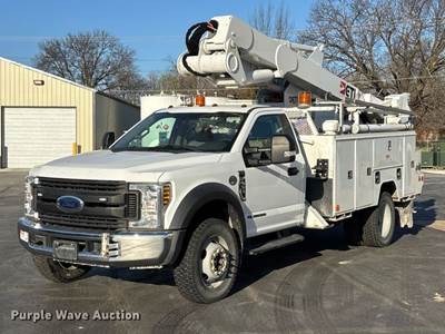 2018 Ford F550 Super Duty Bucket Truck