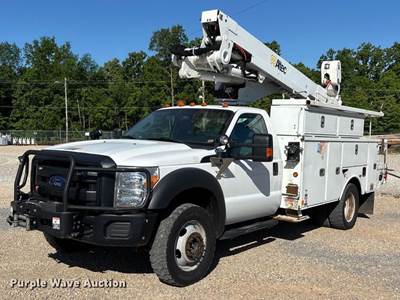 2015 Ford F550 Bucket Truck