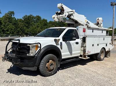 2017 Ford F550 Bucket Truck