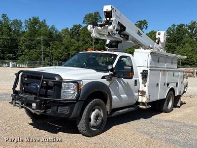 2015 Ford F550 Bucket Truck