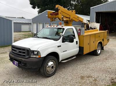 2002 Ford F550 Bucket Truck
