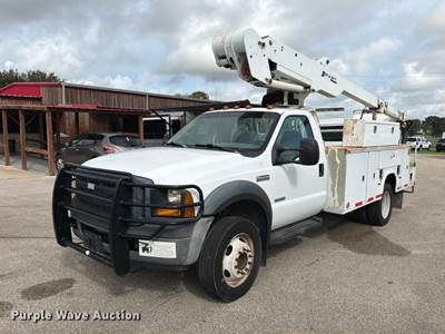 2006 Ford F550 Bucket Truck