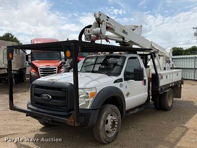 2016 Ford F550 Super Duty Bucket Truck