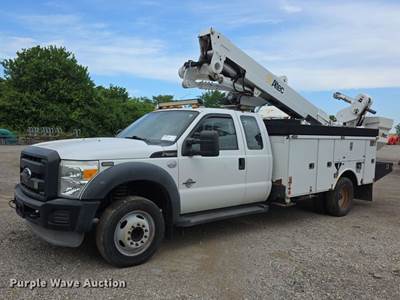 2012 Ford F550 Super Duty XL Bucket Truck