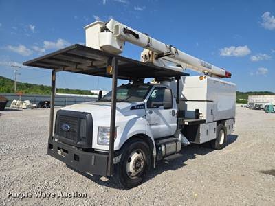 2017 Ford F750 Forestry Bucket Truck
