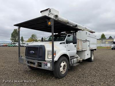 2016 Ford F750 Super Duty Forestry Bucket Truck