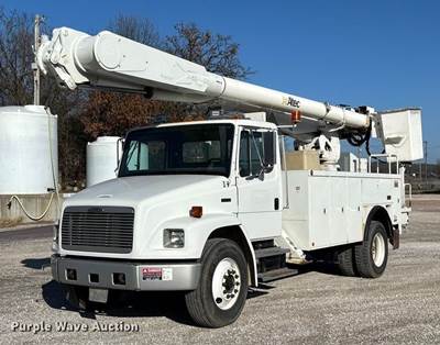1999 Freightliner FL70 Bucket Truck