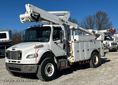 2012 Freightliner Business Class M2 Bucket Truck