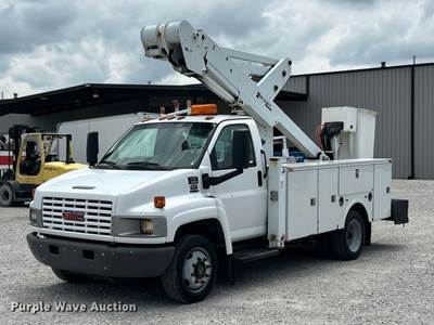 2008 GMC C5500 Bucket Truck