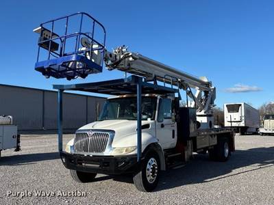2004 International 4300 Bucket Truck