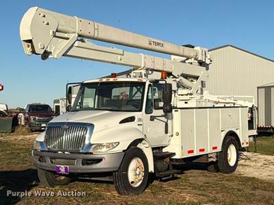 2010 International 4300 Bucket Truck