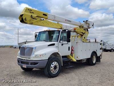 2011 International Durastar 4400 Bucket Truck