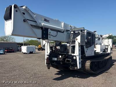 Prinoth GT 3000 Track Carrier With Bucket Lift