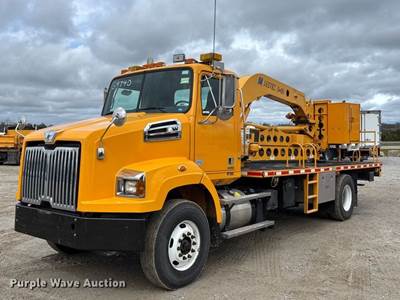 2016 Western Star 4700 Under Bridge Inspection Truck