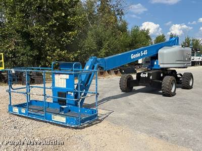 2013 Genie S-45 Boom Lift