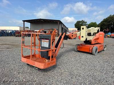 2014 JLG E400AJPN Boom Lift