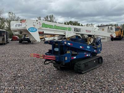 2016 VersaLift MA53TD Tracked Boom Lift