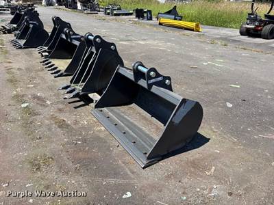 (2) CNH Industrial Excavator Buckets