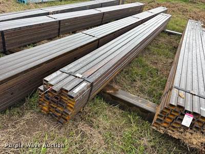 (40) Joints Of 16' x 2.5" x 1.5" Tubing