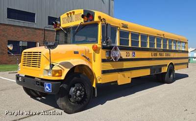 1999 International 3800 School Bus