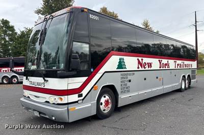 2005 Prevost H3-45 Coach Bus
