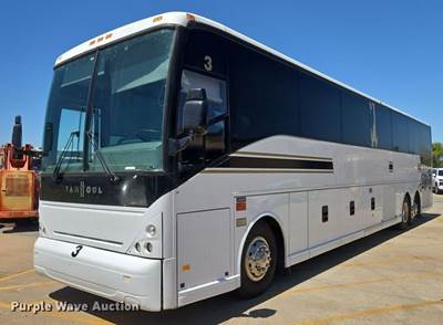 2005 Van Hool C2045 Coach Bus