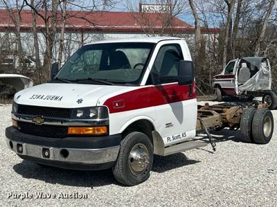 2012 Chevrolet Express 4500 Van Cab And Chassis