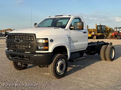2023 Chevrolet Silverado 5500HD Truck Cab And Chassis