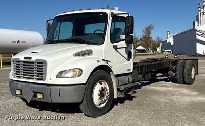 2005 Freightliner M2 106 Truck Cab And Chassis