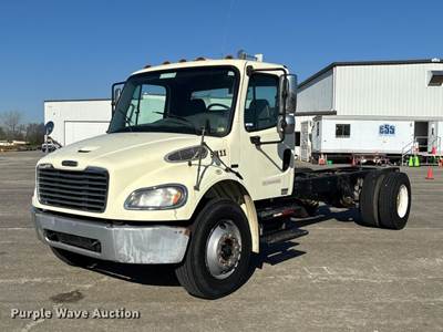 2008 Freightliner M2106 Truck Cab And Chassis