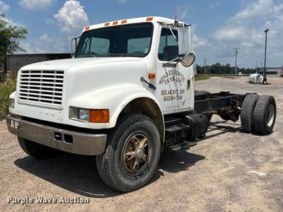 1990 International 4900 Truck Cab And Chassis