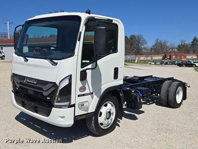 2025 Isuzu NRR Truck Cab And Chassis