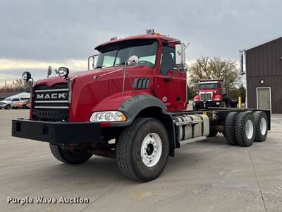 2017 Mack GU813 Truck Cab And Chassis
