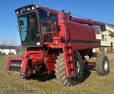 1991 Case 1660 Axial-Flow Rwa Combine