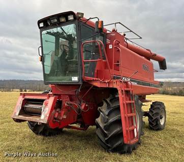 1986 Case Ih 1660 Rwa Combine