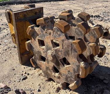 Caterpillar Compaction Wheel