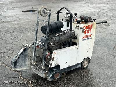 Diamond Products CC2500 Concrete Saw