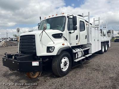 2013 Freightliner 108SD Crew Cab Crane Truck