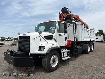 2015 Freightliner 108SD Grapple Truck